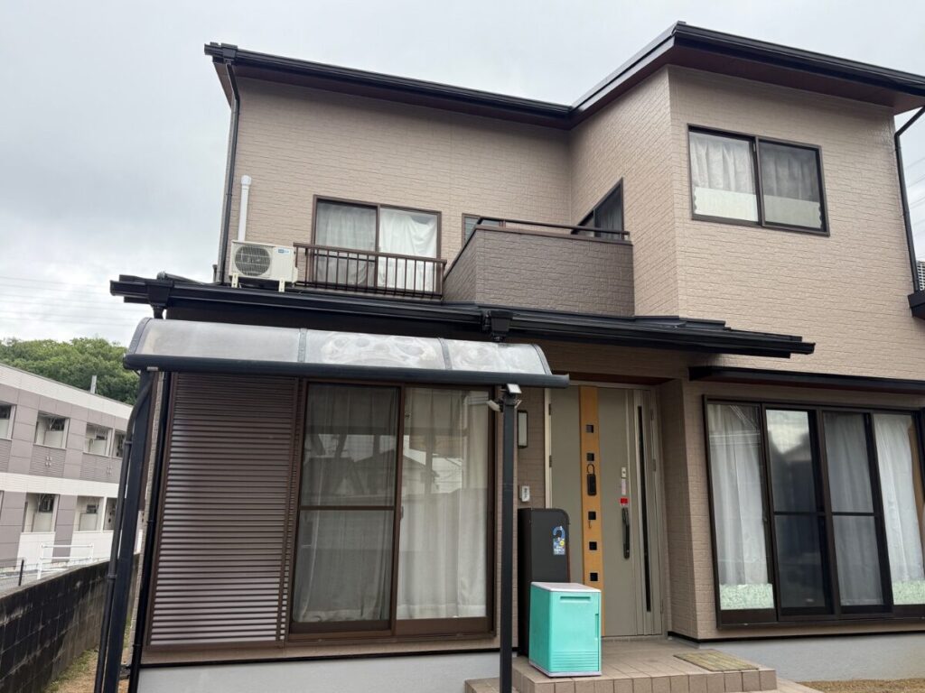 岡山市南区泉田F様邸|屋根塗装外壁塗装工事|ビフォーアフター