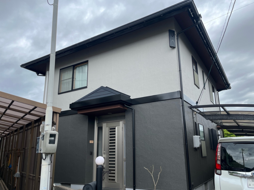 岡山市南区M様邸|外壁塗装・屋根カバー工事|ひかりペイント